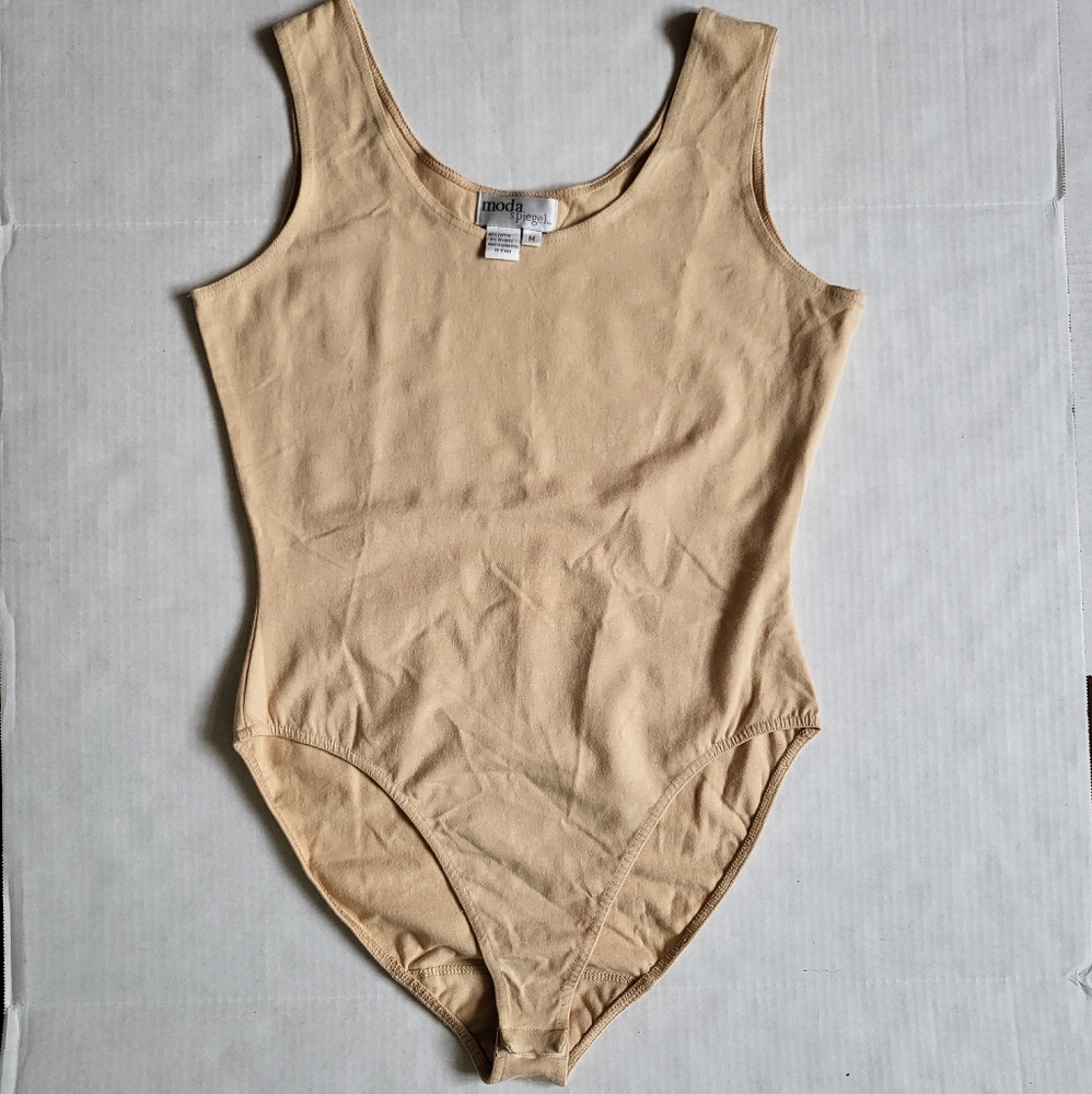 Moda Spiegel Nude Color Soft Bodysuit Size M
